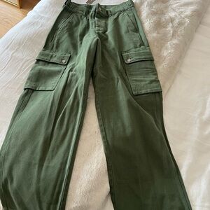 Women’s J.Crew Green Cargo Pants
